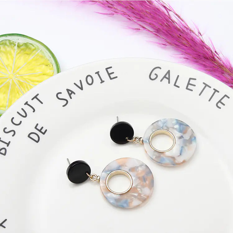 Geometric Acrylic Circle Earrings with Vintage Design