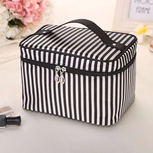 Waterproof Polyester Cosmetic Bag for Travel and Storage