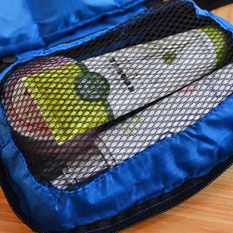Travel Makeup and Toiletry Bag with Hook (Portable)